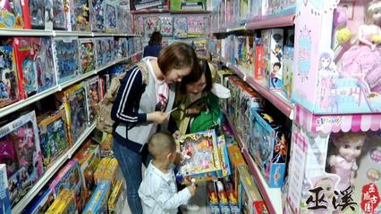 兒童節(jié)催熱'寶貝經(jīng)濟(jì)'，玩具市場(chǎng)火熱來襲