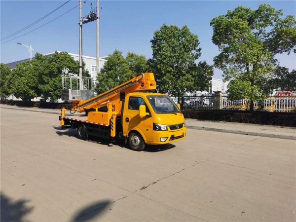 國(guó)六東風(fēng)途逸16米高空作業(yè)車(chē) 高效安全，城市建設(shè)的得力助手